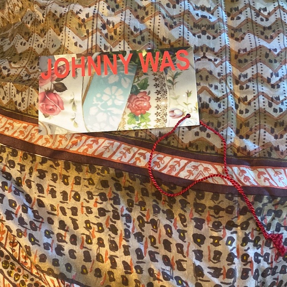 JOHNNY WAS SILK SCARF MINT WITH TAG! Discontinued print! - Picture 4 of 4